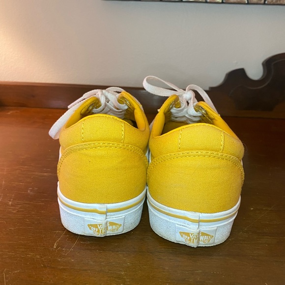 Yellow Vans - Picture 7 of 8